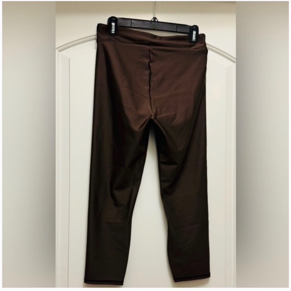 ALO Yoga Chocolate Brown cropped Leggings - Picture 4 of 5